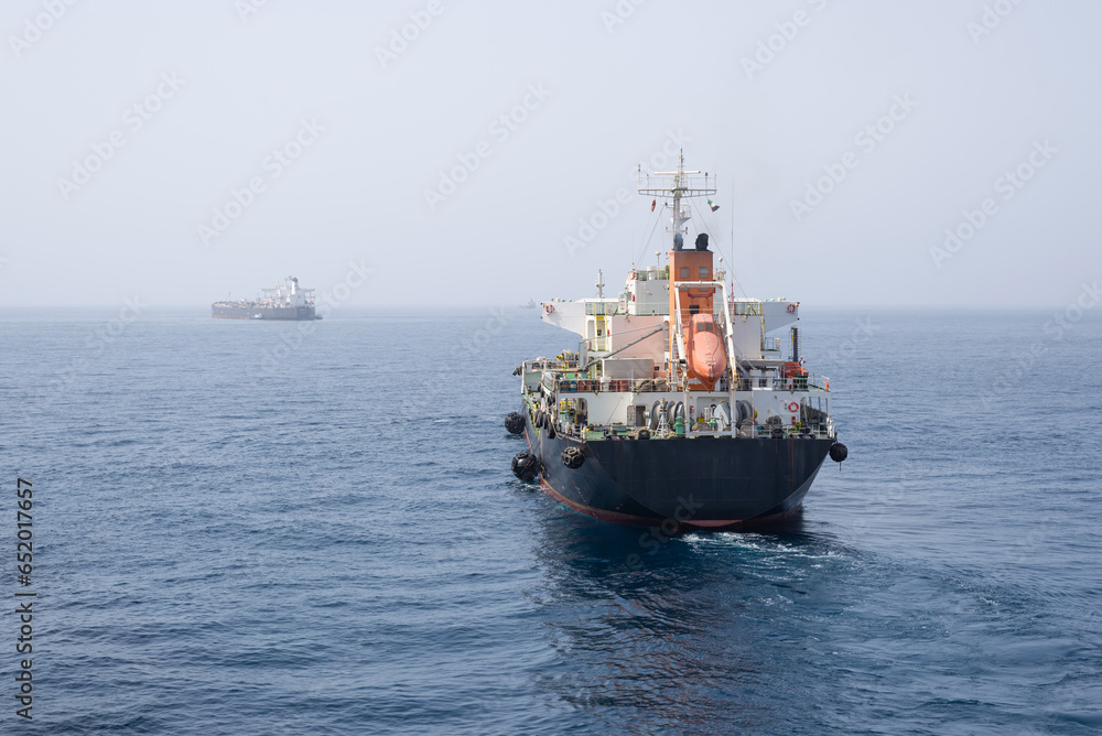 Bunkering vessel Bunkering vessel