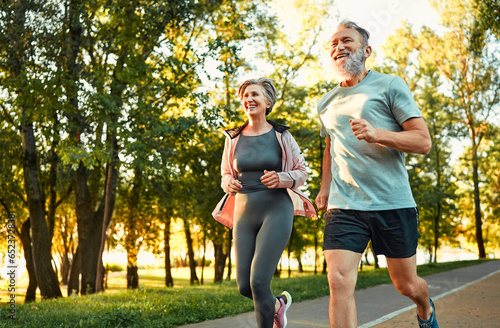 Obraz na plátně Physical activity of pensioners