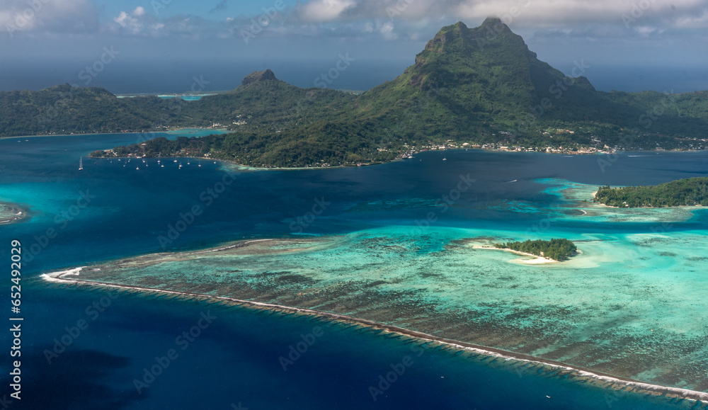 Fototapeta premium Bora Bora, French Polynesia