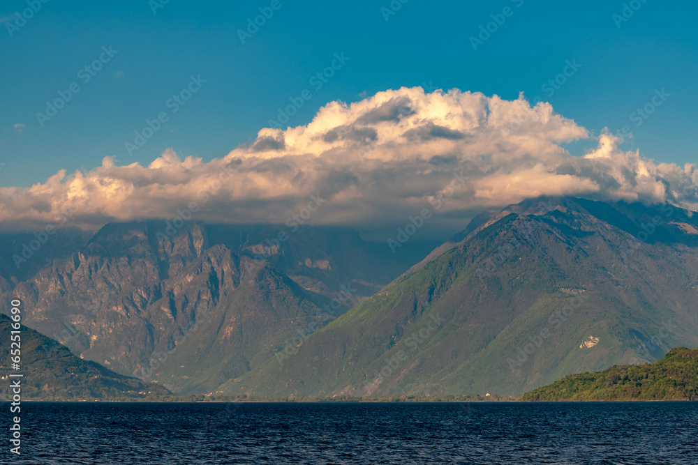The wonderful Lake Como in Italy and the surrounding mountains