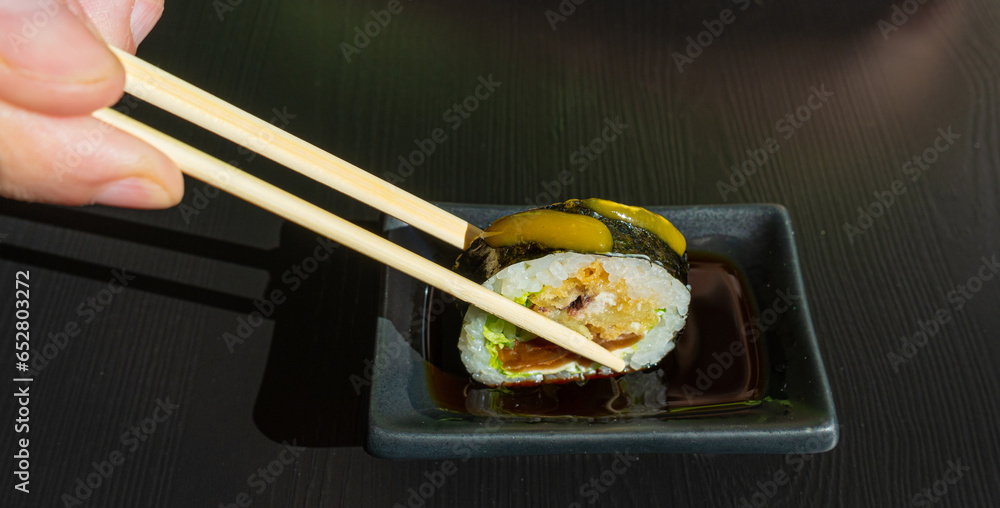 Sushi Plate, Fish Maki Rolls, Japan Seafood, Sushi Set, Asian Dinner, Tradition Nigiri Susi Sushi Plate, Fish Maki Rolls, Japan Seafood, Sushi Set, Asian Dinner, Tradition Nigiri Susi