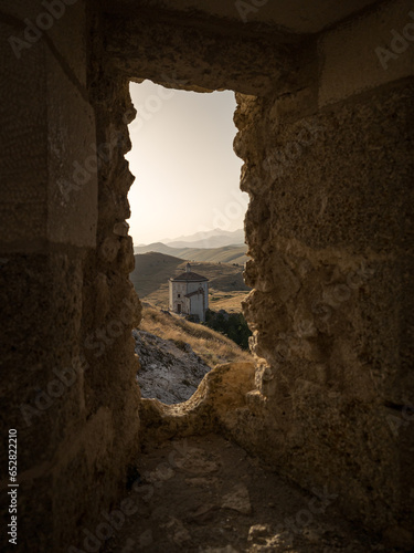 Tramonto a Rocca Calascio con vista Gran Sasso 