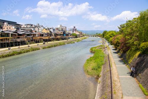 Kamogawa river in Kyoto, Japan on May 1st, 2022 © ti1993