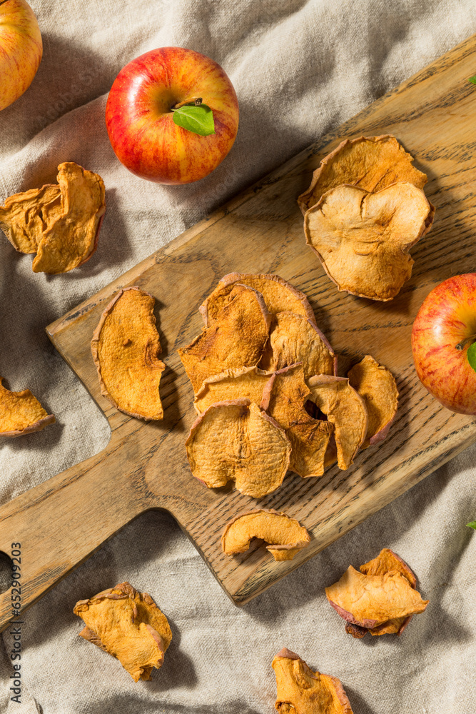 Vegan Homemade Healthy Apple Chips