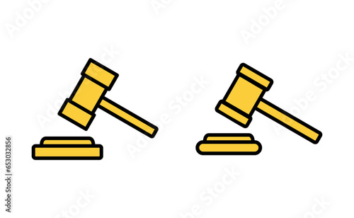 Gavel icon set for web and mobile app. judge gavel sign and symbol. law icon. auction hammer