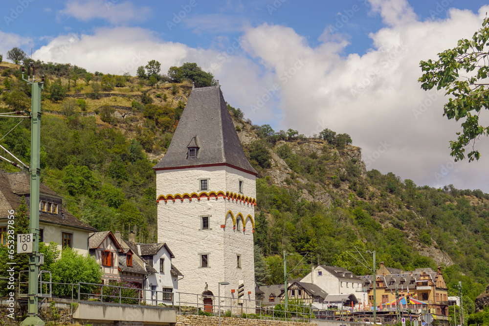 Ein Turm in Bacharach, einem Ort in Rheinland-Pfalz am Rhein Ein Turm in Bacharach, einem Ort in Rheinland-Pfalz am Rhein