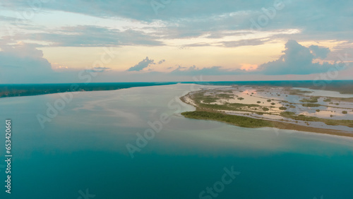 Fototapeta Naklejka Na Ścianę i Meble -   Vista aérea de Bacalar la laguna de los 7 colores en Campeche, México cerca de Chetumal en Quintana Roo