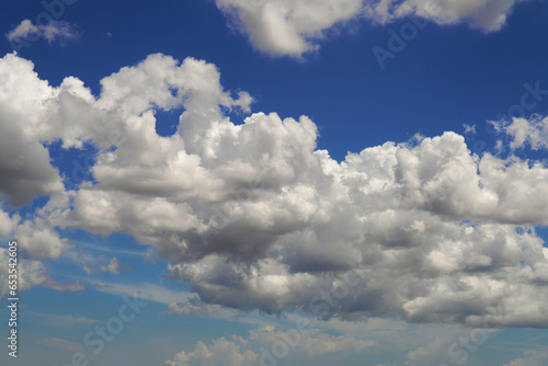 綺麗な夏の雲
