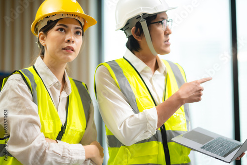 professional engineer and c...