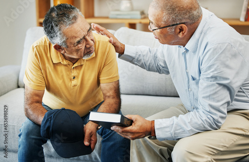 Tableau sur toile Men, home and bible with support for faith, worship and prayer by pastor, church or jesus christ