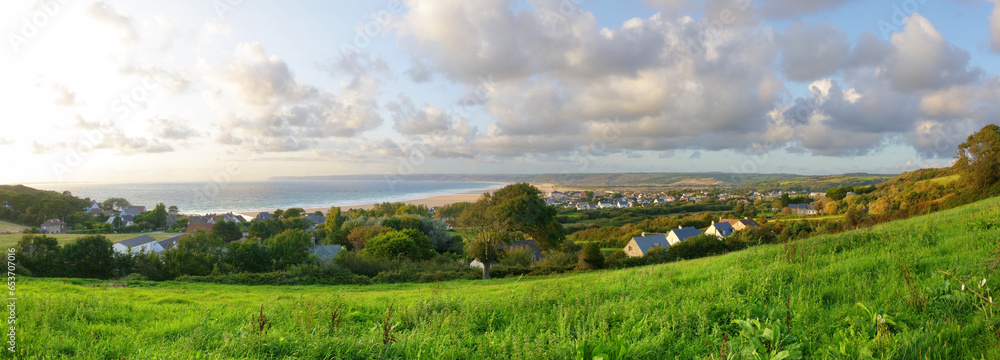 Φωτογραφία Coast of Siouville-Hague, surfers resort in the Cotentin region of Normady, Fran