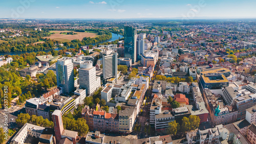 Fototapeta Naklejka Na Ścianę i Meble -  Great panorama of Offenbach city from above