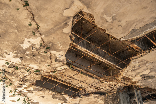 Fototapeta Naklejka Na Ścianę i Meble -  Kupari beach resort in Croatia urbexing