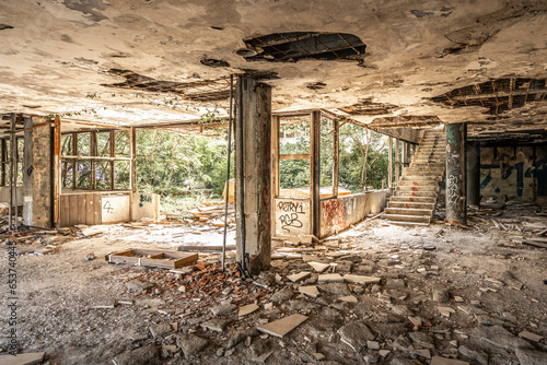 Fototapeta Naklejka Na Ścianę i Meble -  Kupari beach resort in Croatia urbexing