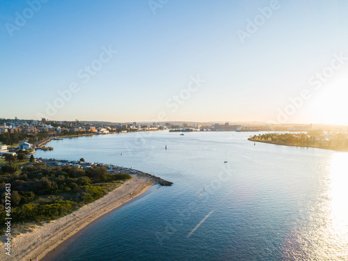 Yohaaba  Port Hunter where the hunter river meets the sea