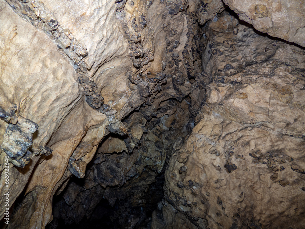 Fototapeta premium Cave interior, comarnic cave, romania, caras-severin county