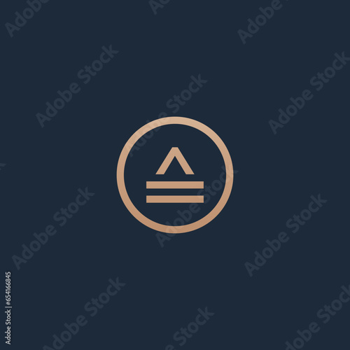 comparison logo, vector logo, isolated logo, symbol logo, simple design
