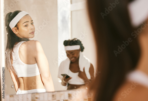 Canvas Print Women, mirror and gym in sportswear, body image issue and thinking of health, wellness and fitness