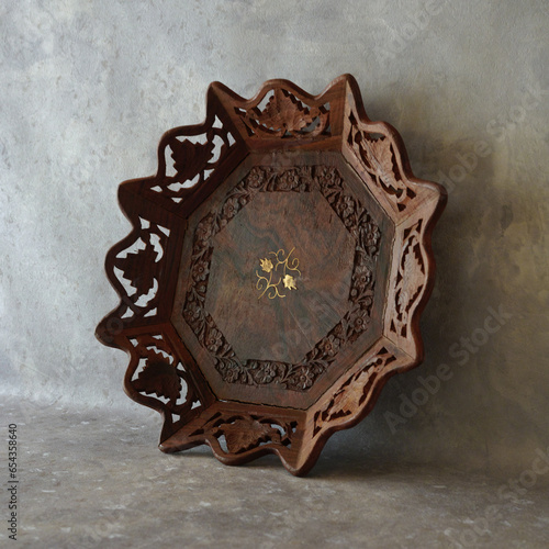 インドの工芸品 木彫り 木皿 彫刻 花梨