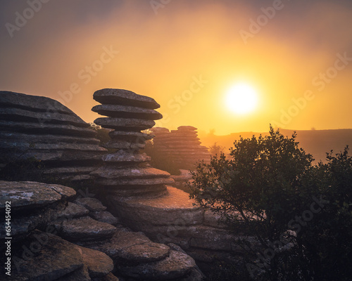 Amanece en el Torcal de Antequera