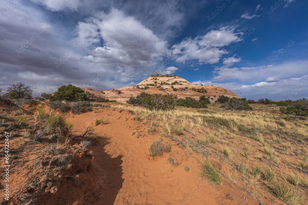 hiking the aztec butte trail, canyonlands national park, usa