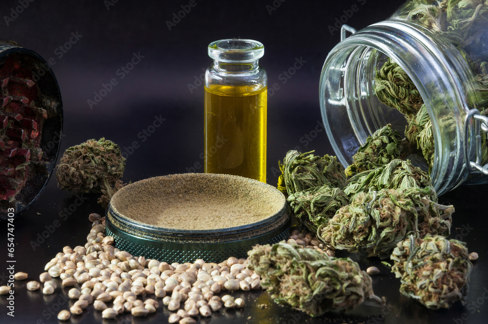 Φωτογραφία noir still life of hemp products consist of herb grinder full of cannabis pollen