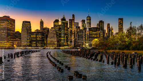 Beautifuil New York City with a sunset.