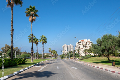 View of empty street during the holiday of Yom Kippur in Rishon Lezion, Israel. © Georgy Dzyura