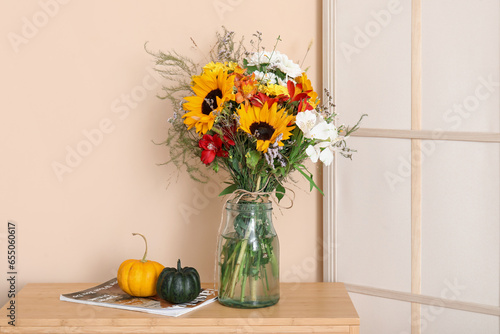Vase with beautiful autumn ...