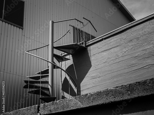 屋上に繋がる螺旋階段
Helical Staircase to the Rooftop photo