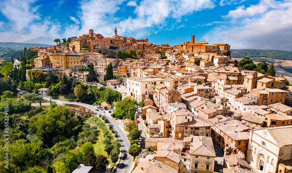 Naklejka premium Aerial view of Montepulciano,Tuscany, Italy