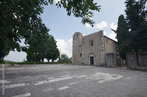 Roccascalegna - Abruzzo - Church of San Pancrazio, built around the 12th century in the territory of the then diocese of the monastery of Santo Stefano located in the surroundings of Tornareccio photo