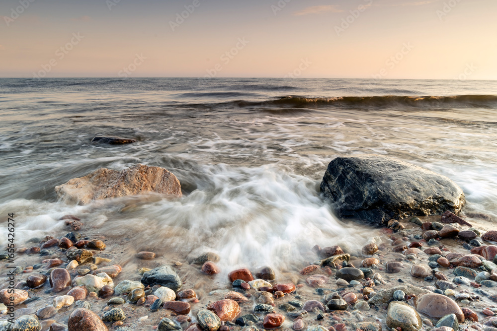 Obraz premium Natural landscape from the sea on a cloudy windy day.