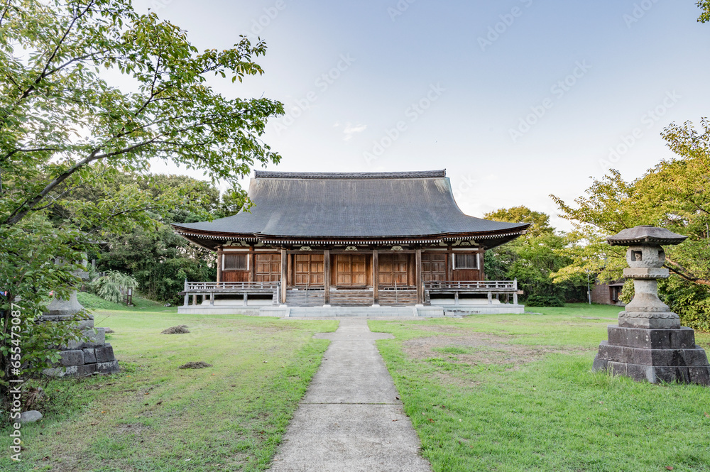 新潟　夕暮れの五智国分寺