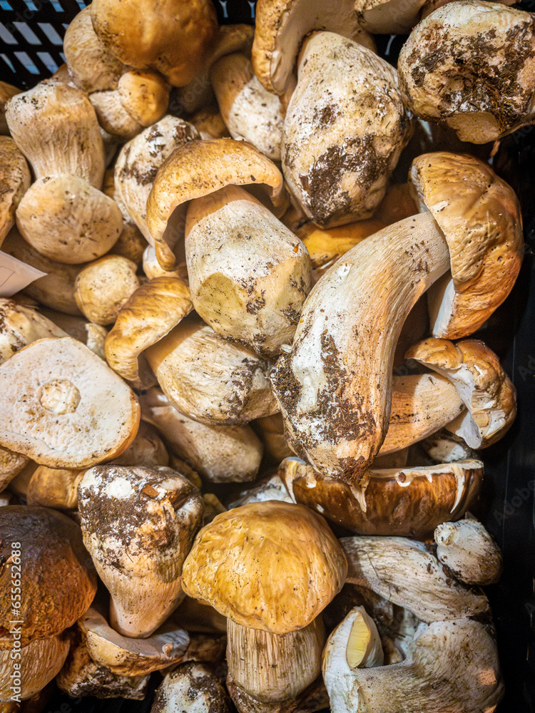 Boletus mushrooms (Boletus Edulis) in a box of a market. Boletus mushrooms (Boletus Edulis) in a box of a market.