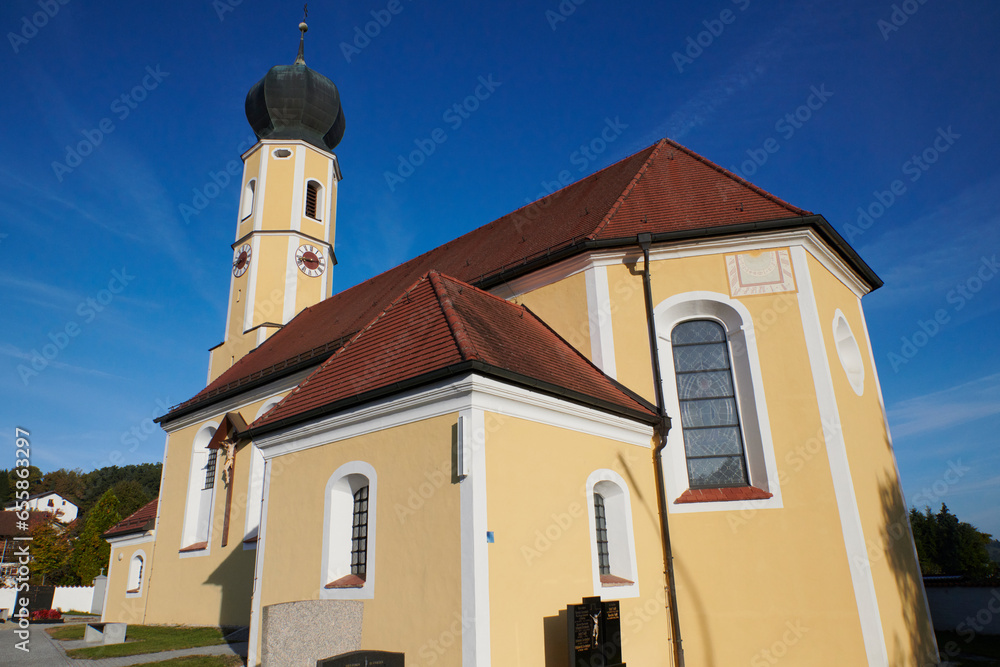 Pfarrkirche St. Peter und Paul in Oberaichbach