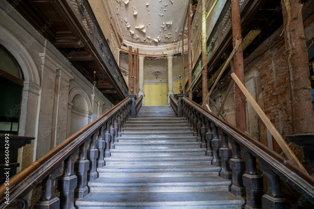 Obraz premium Cryptic Chronicles: Unearth the Enigma of the Haunted, Forsaken, Baroque-Classical, Spectral Palace - A Story of Phantom Grandeur, Abandonment, and Eerie Elegance