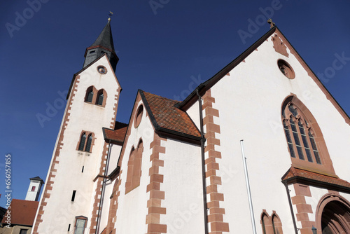 Kirche in Schaafheim-Mosbach photo