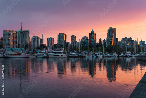 vancouver skyline at sunset