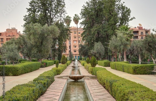 jardin oriental et architecture arabe au Maroc	 photo