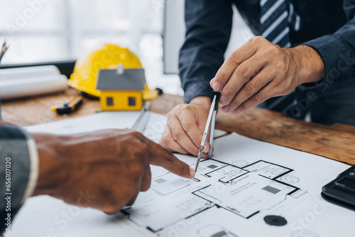 Architects and engineers jointly design and build houses, edit plans, design houses according to standards and structure them, and draw plans professionally. Ideas for designing and building a house.