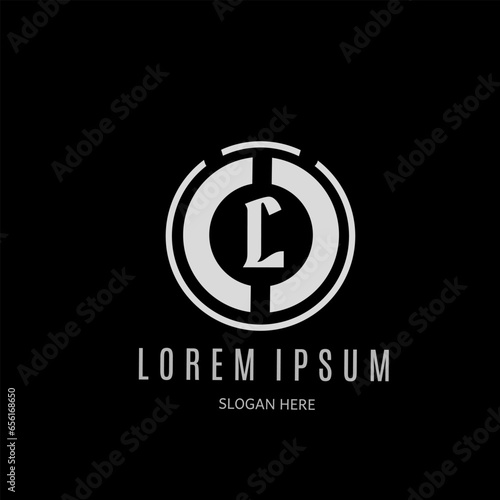 Simple logo  symbol C