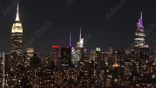 Wallpaper Mural Establishing Shot - Empire State Building - New York City Torontodigital.ca