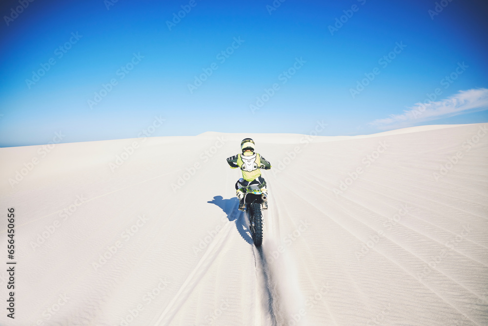 Φωτογραφία Desert, back and man on motorbike for sport, adventure and fast travel on mockup space outdoor