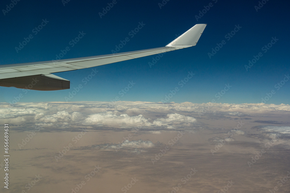 Fototapeta premium view from airplane window