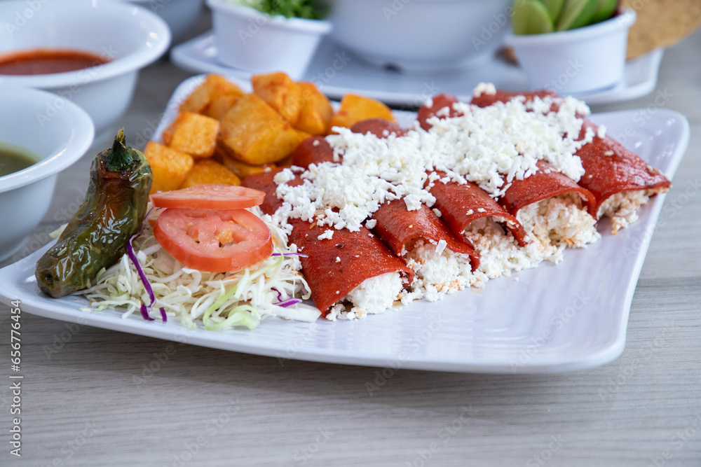 enchiladas rojas enchiladas rojas