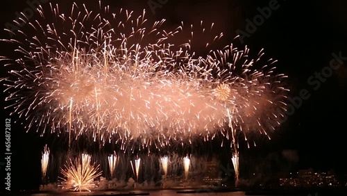 熱海海上花火大会（静岡県熱海市、サンビーチ、2023年） photo