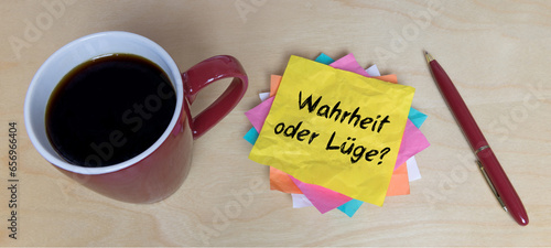 Obraz na płótnie Wahrheit oder Lüge? 