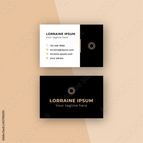 Carte de visite moderne et minimaliste. Carte de visite  vectorielle, professionnelle, élégante, arrière-plan noir, et duo blanc. Logo fleur, carré, sobre, richesse, luxe