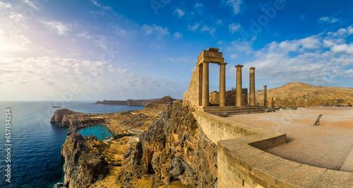 Obraz na płótnie Ruins of Acropolis of Lindos view, Rhodes, Dodecanese Islands, Greek Islands, Greece. Acropolis of Lindos, ancient architecture of Rhodes, Greece. w salonie